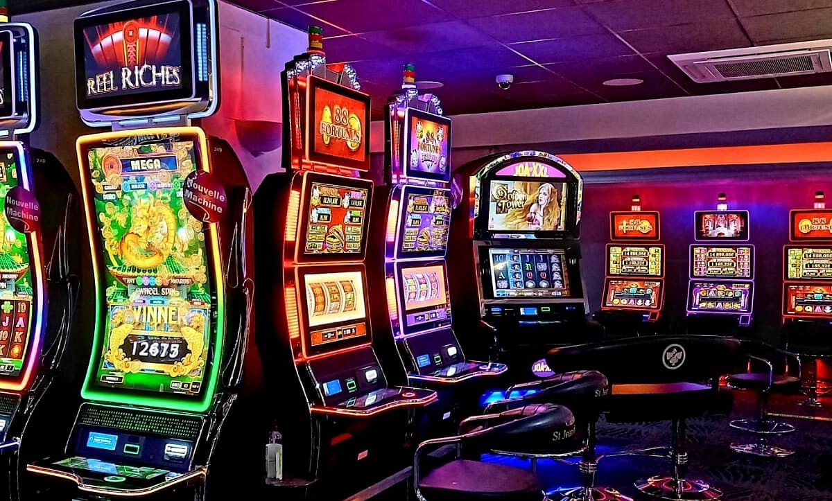 The Cold Hard Math: Analyzing The Feature Buy Calculation at The Pokies Australia